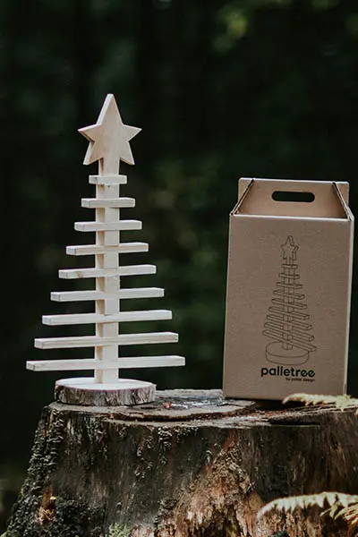 Οικολογικό ξύλινο Χριστουγεννιάτικο δέντρο