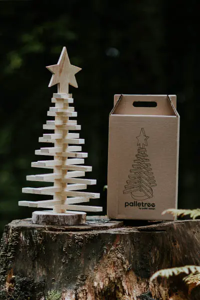 Οικολογικό ξύλινο Χριστουγεννιάτικο δέντρο